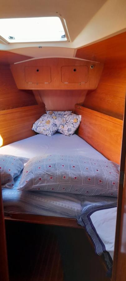 Bed And Boat Holiday Hotel ลาสเปเซีย ภายนอก รูปภาพ